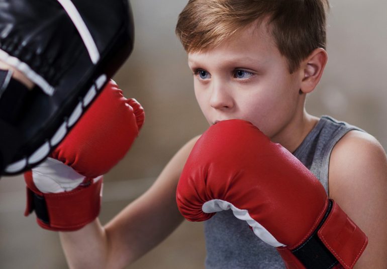 KARATE ÇOCUKLARIN ÖZGÜVENİNİ NASIL GELİŞTİRİR?