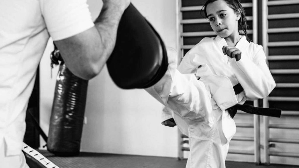 
Hiperaktif Çocuklar Karate Yapabilir mi?